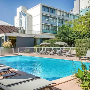*** Hotel Ibis Portes Du Luberon France
